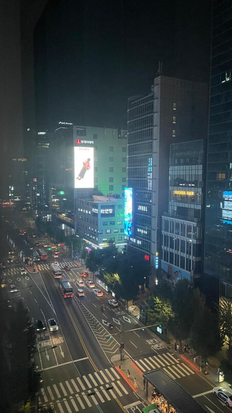 Hotel Hongdae Cleanhouse Seúl Exterior foto